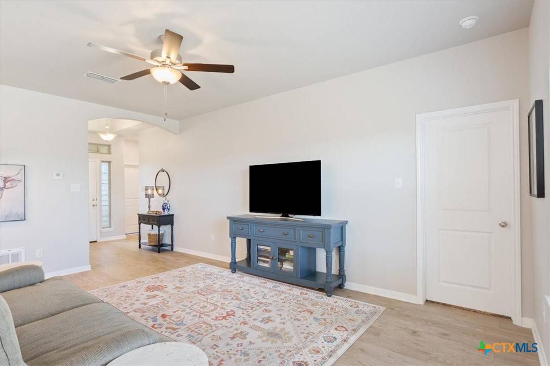 Temple, TX 76502,7526 Tabletop LN