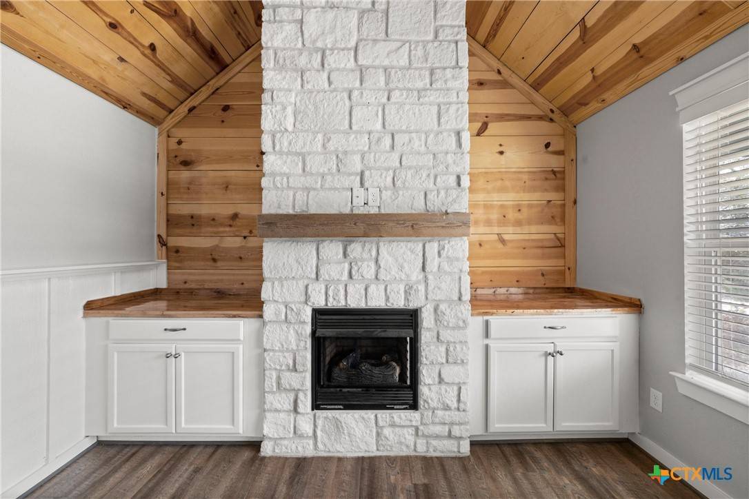 Whitney, TX 76692,153 Cedar Shadow LN
