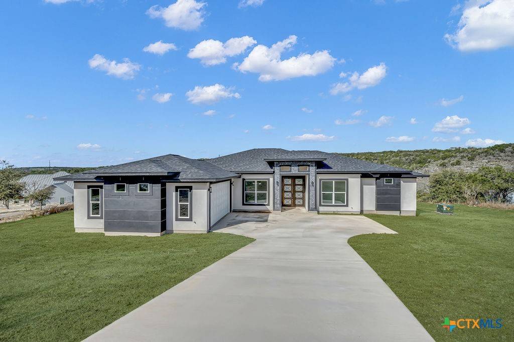 Mico, TX 78056,257 Private Road 2774