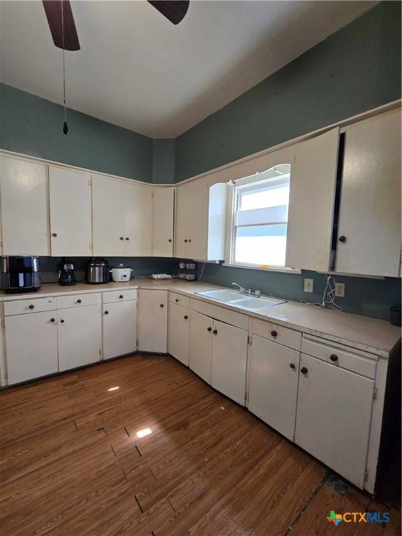 Yoakum, TX 77995,206 Dallas ST