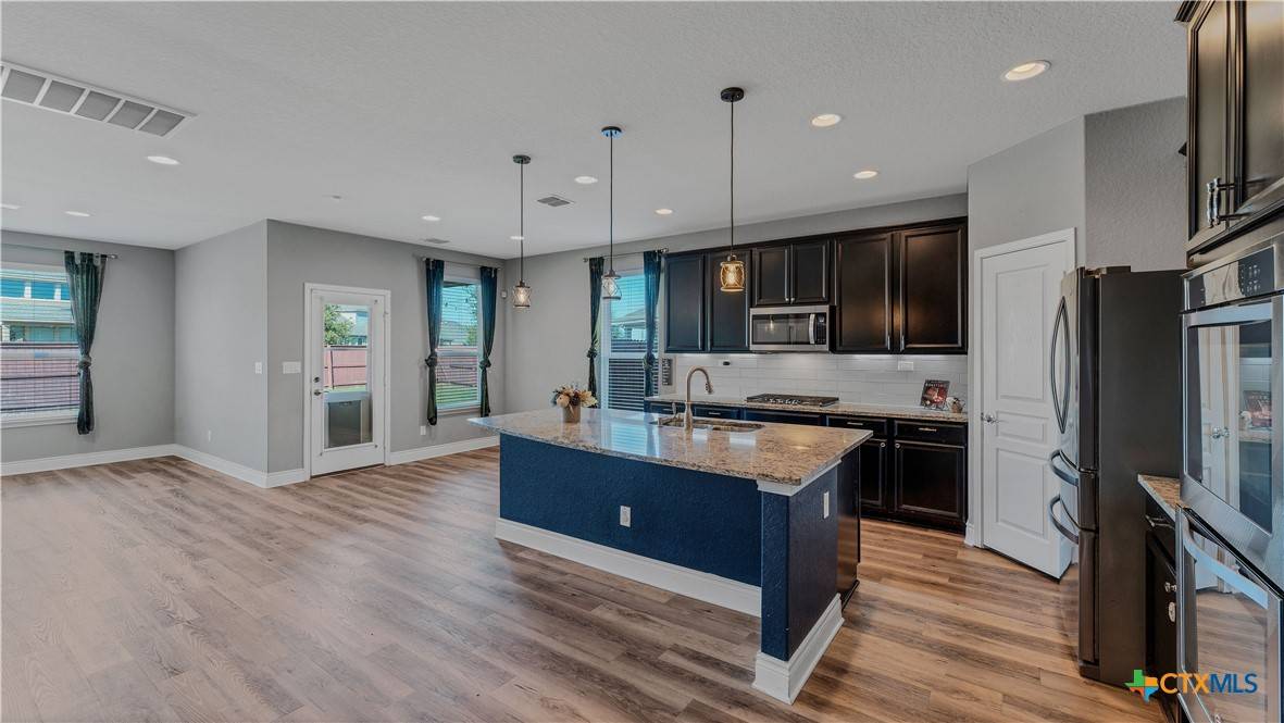 New Braunfels, TX 78130,616 Ridgemeadow DR