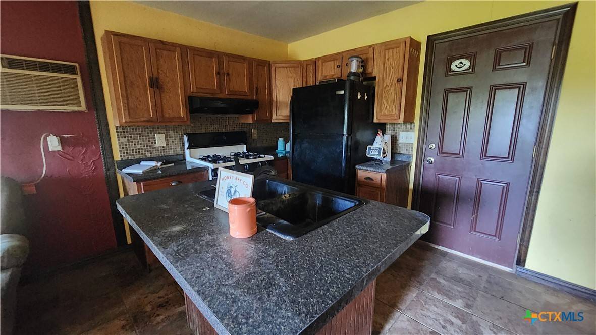 Rockdale, TX 76567,274 County Road 308a