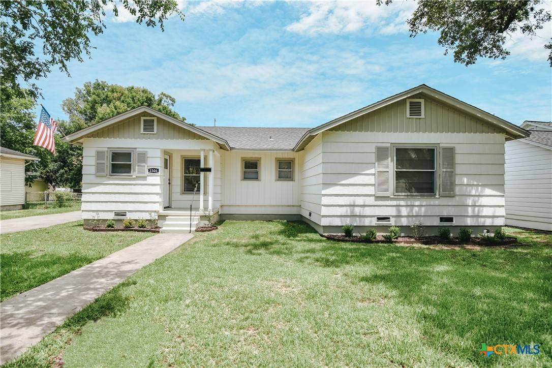 Victoria, TX 77901,2306 Mac Arthur ST