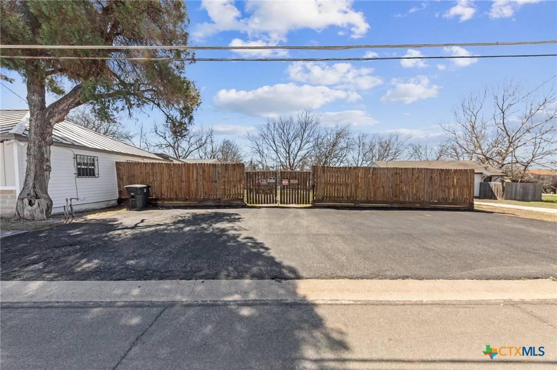 Killeen, TX 76541,210 W Dunn AVE