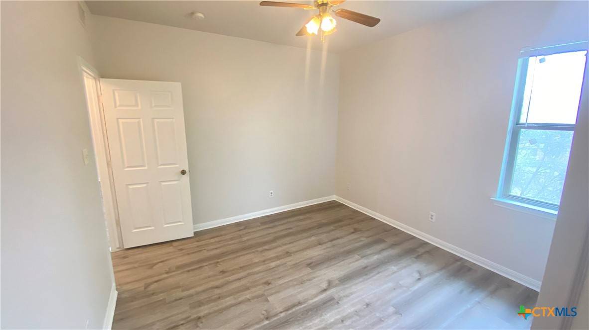 Universal City, TX 78148,521 Dukeway #4