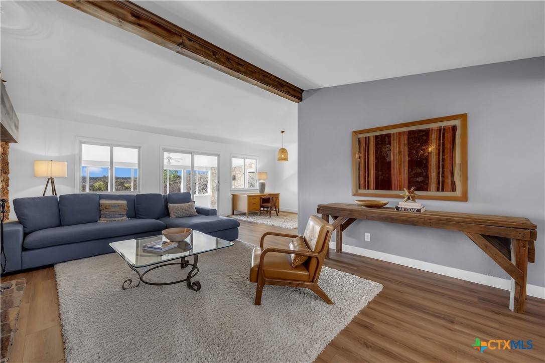 Marble Falls, TX 78654,3008 Vista LN