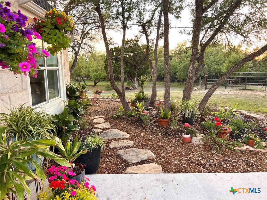 Wimberley, TX 78676,7197 Mount Sharp RD