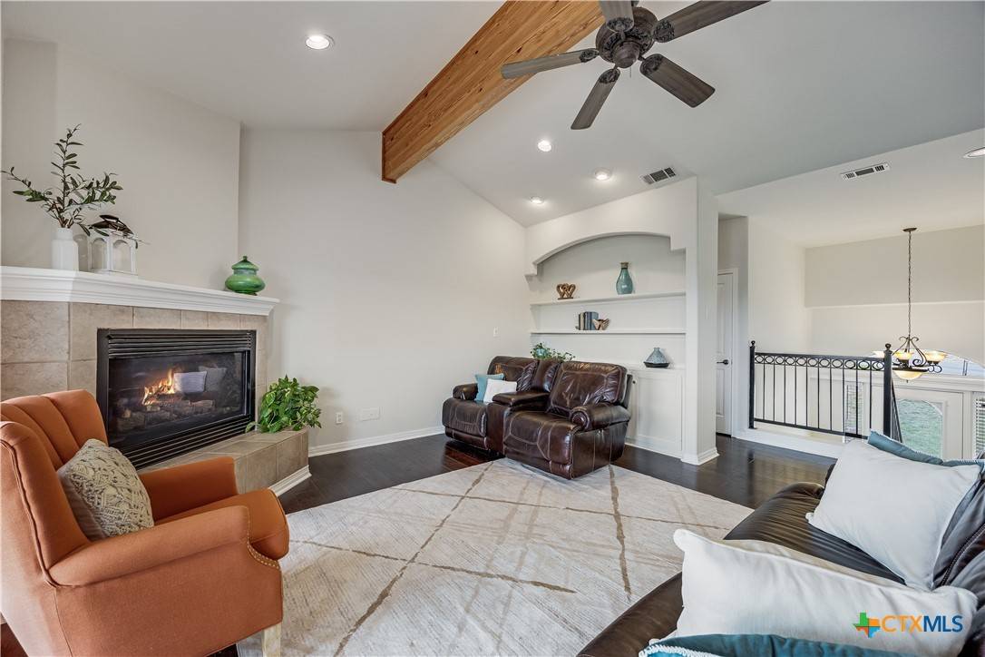 Lago Vista, TX 78645,21503 Surrey LN