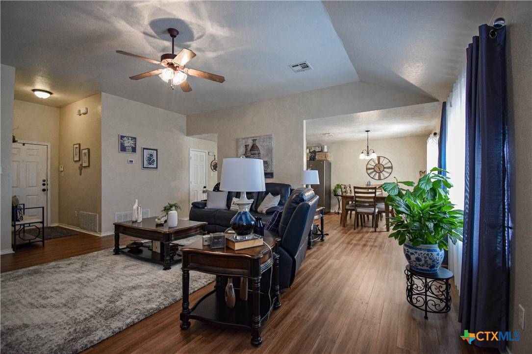 Killeen, TX 76542,306 Viola DR