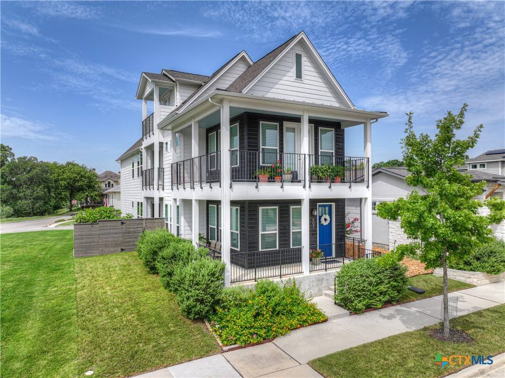 New Braunfels, TX 78130,605 Creekside Common