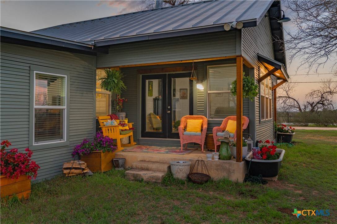 Seguin, TX 78155,7150 Linne RD