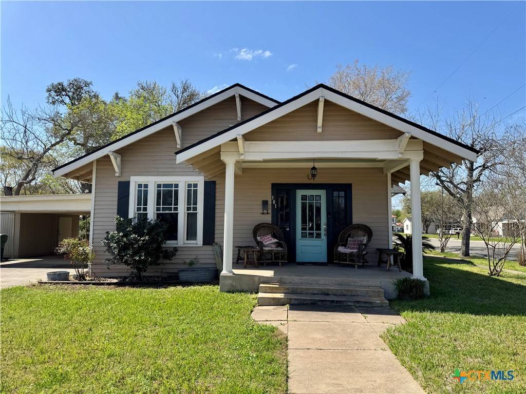 Cuero, TX 77954,301 E Reuss BLVD