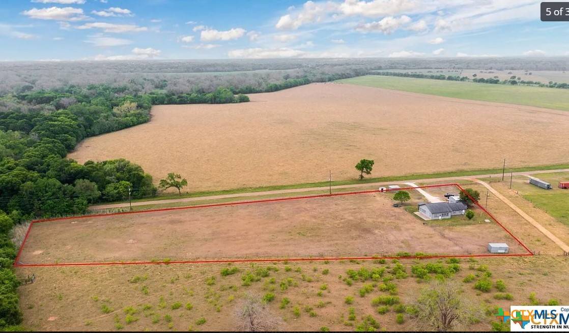 Gonzales, TX 78629,256 County Road 481