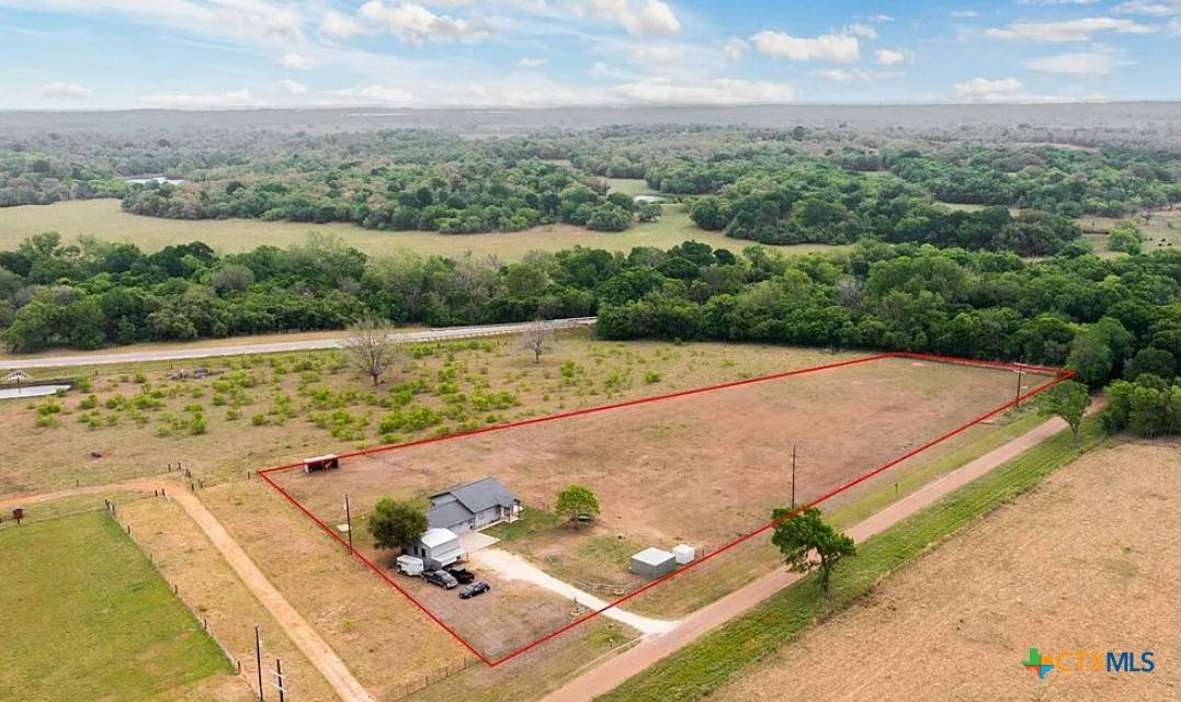 Gonzales, TX 78629,256 County Road 481