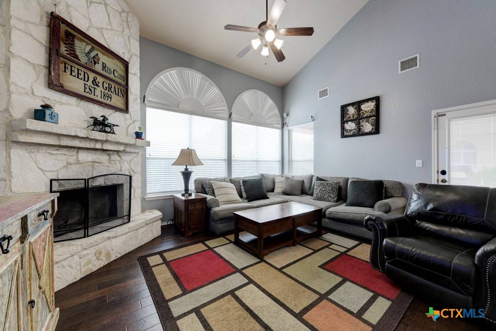 New Braunfels, TX 78132,857 San Fernando LN