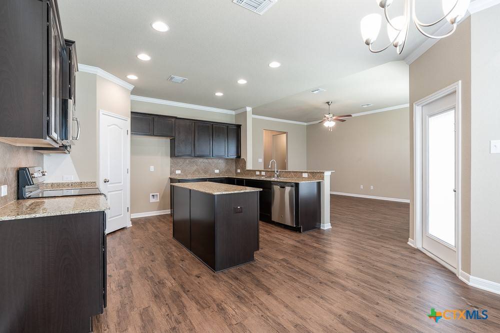 Temple, TX 76502,802 Dunford DR