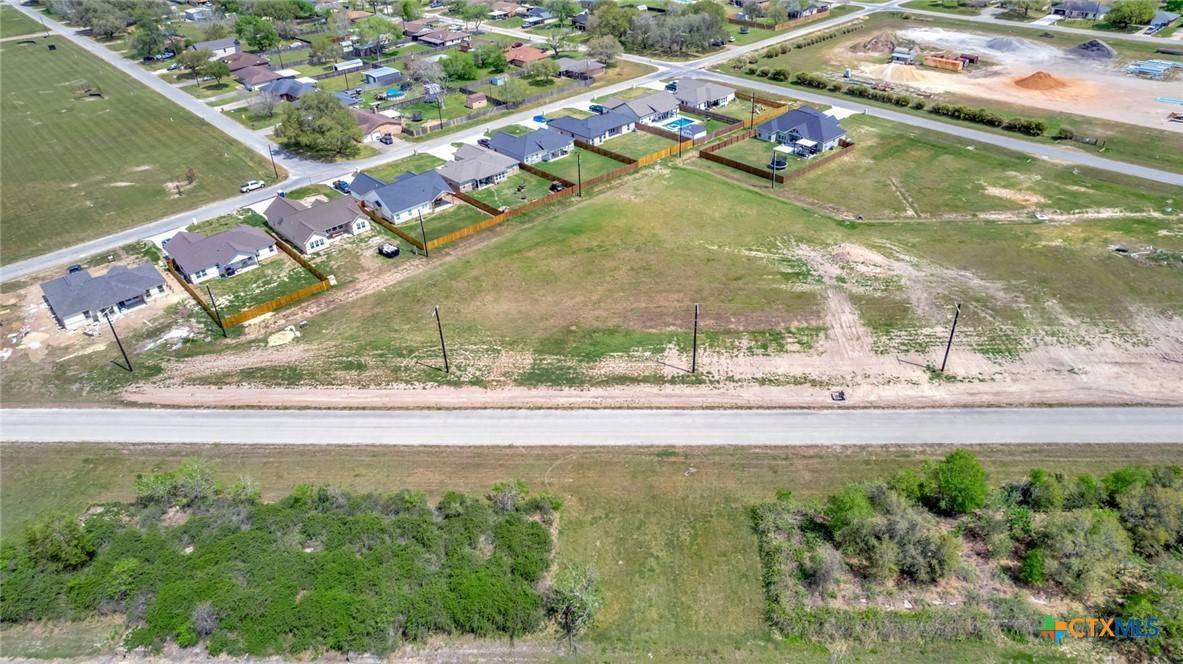 Victoria, TX 77905,318 Warehouse RD