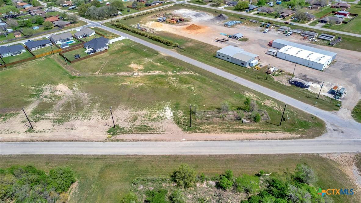 Victoria, TX 77905,306 Warehouse RD