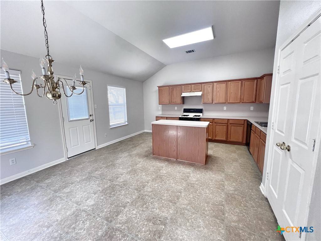 New Braunfels, TX 78130,347 Meadow PARK
