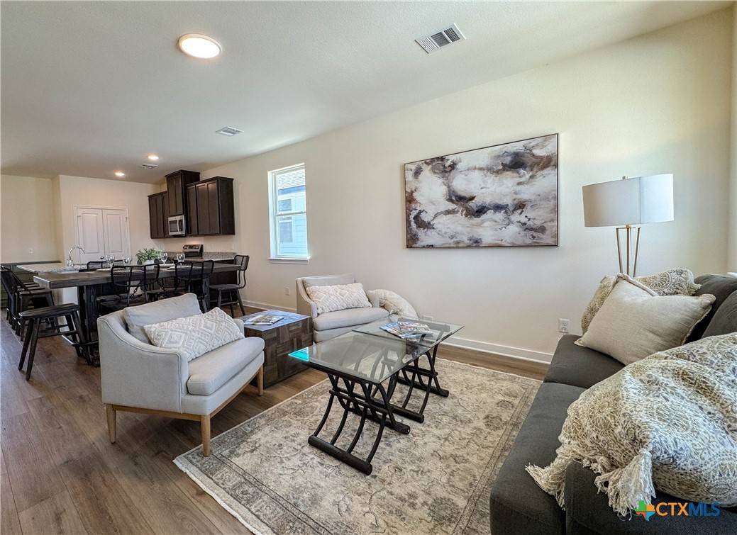 Franklin, TX 77856,513 E Railroad Street #1