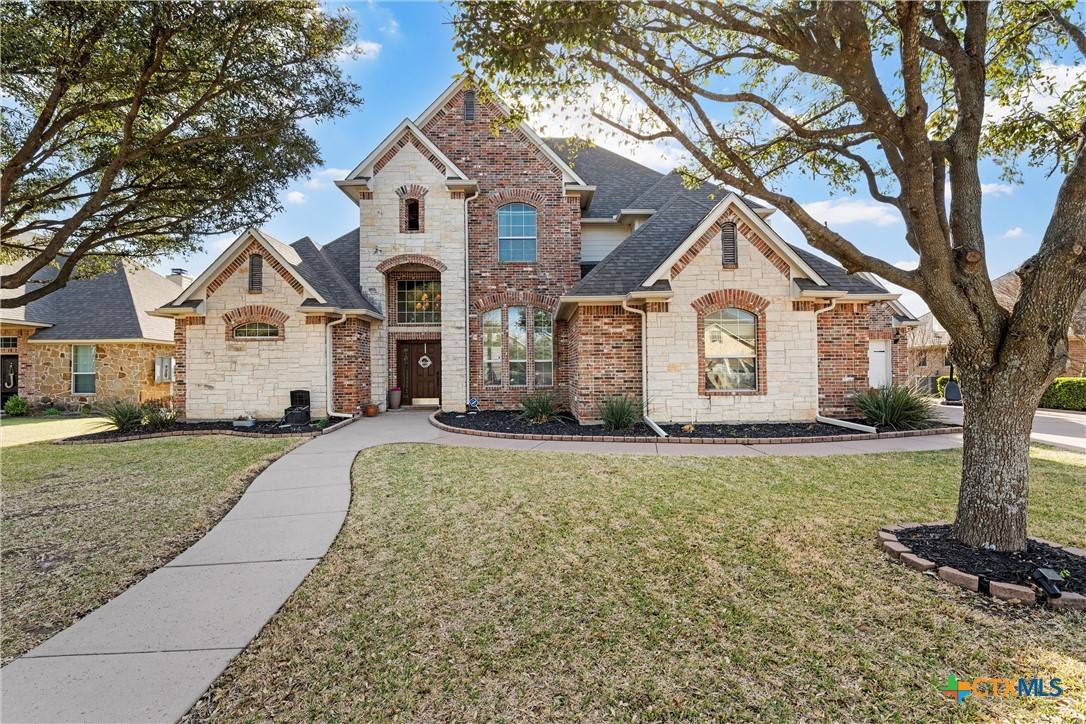 Mcgregor, TX 76657,924 Queen Elizabeth DR