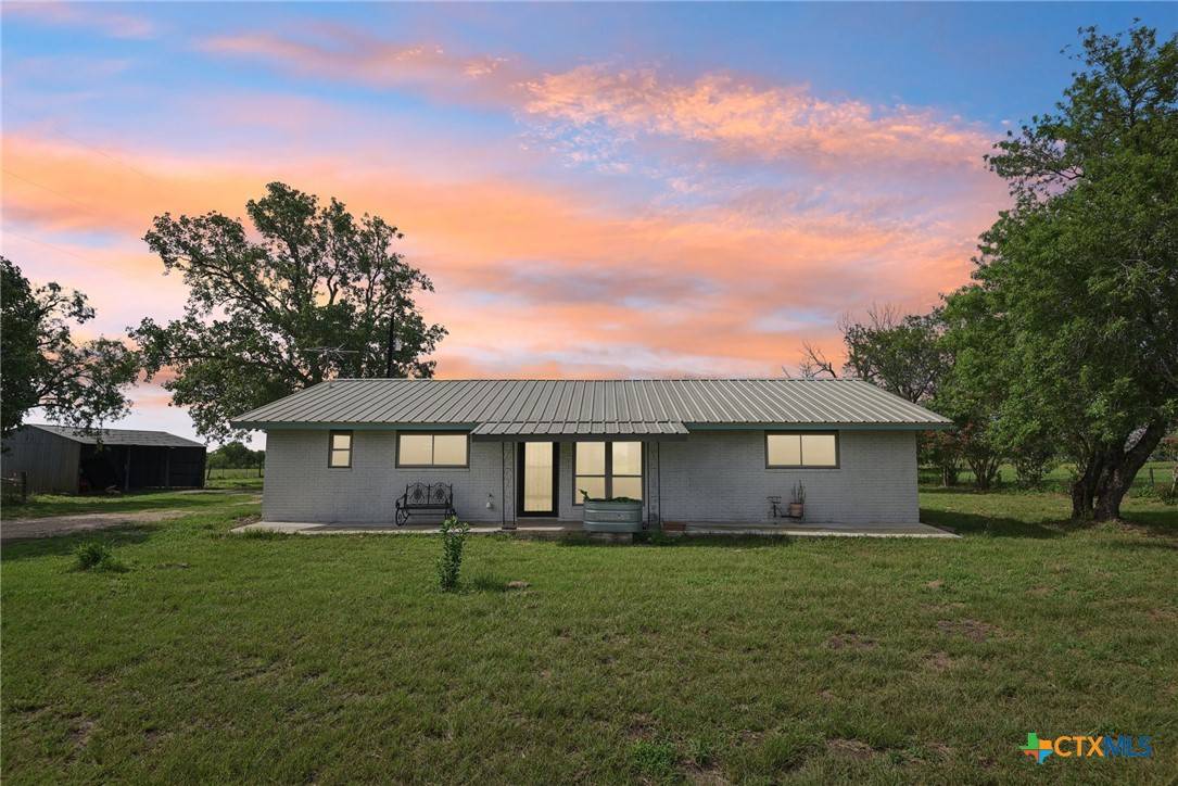 Seguin, TX 78155,1035 Pine Meadow RD