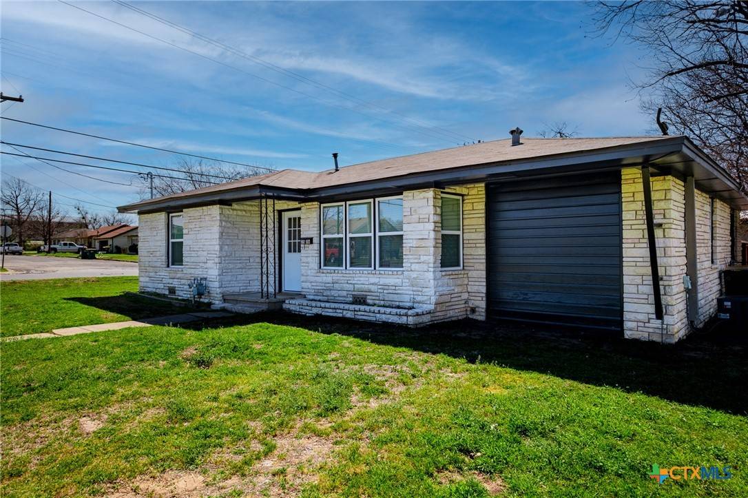 Gatesville, TX 76528,2526 Oak DR