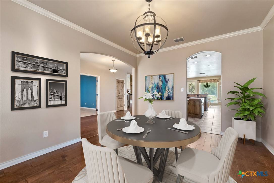 Wimberley, TX 78676,2001 Montell RD