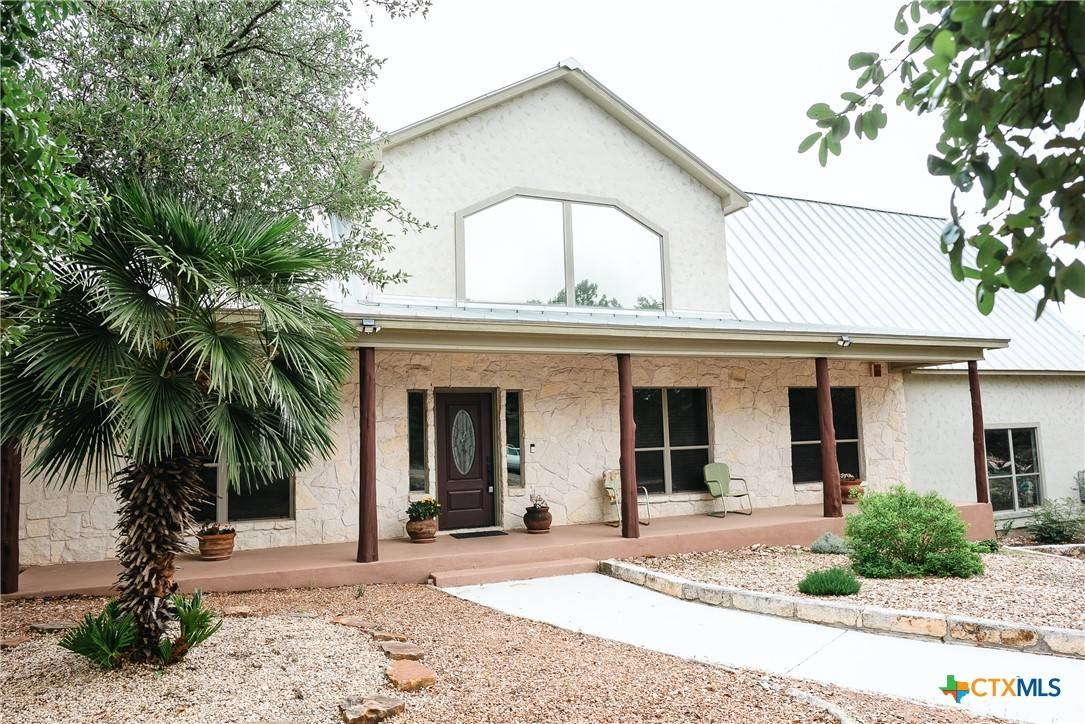 New Braunfels, TX 78132,211 Cambridge DR