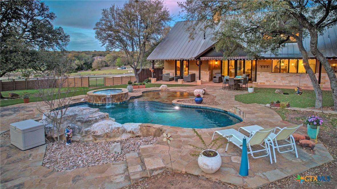 New Braunfels, TX 78132,487 Big Sky DR