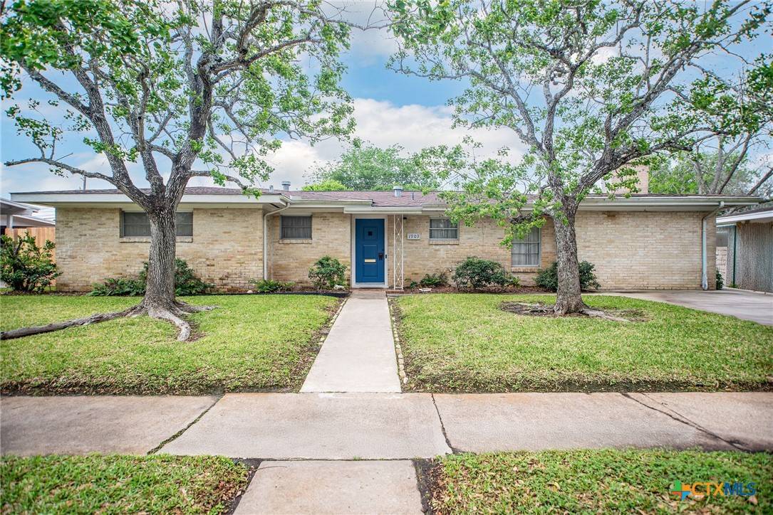 Victoria, TX 77901,1903 College DR