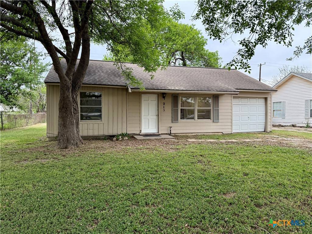 Point Comfort, TX 77978,213 Wood ST
