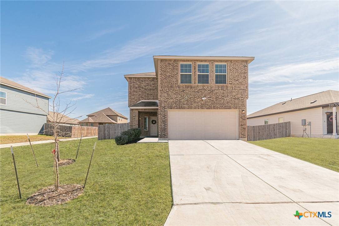 New Braunfels, TX 78130,739 Red Barn BND