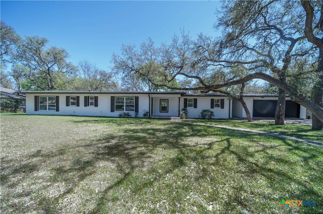 San Marcos, TX 78666,615 Dale DR