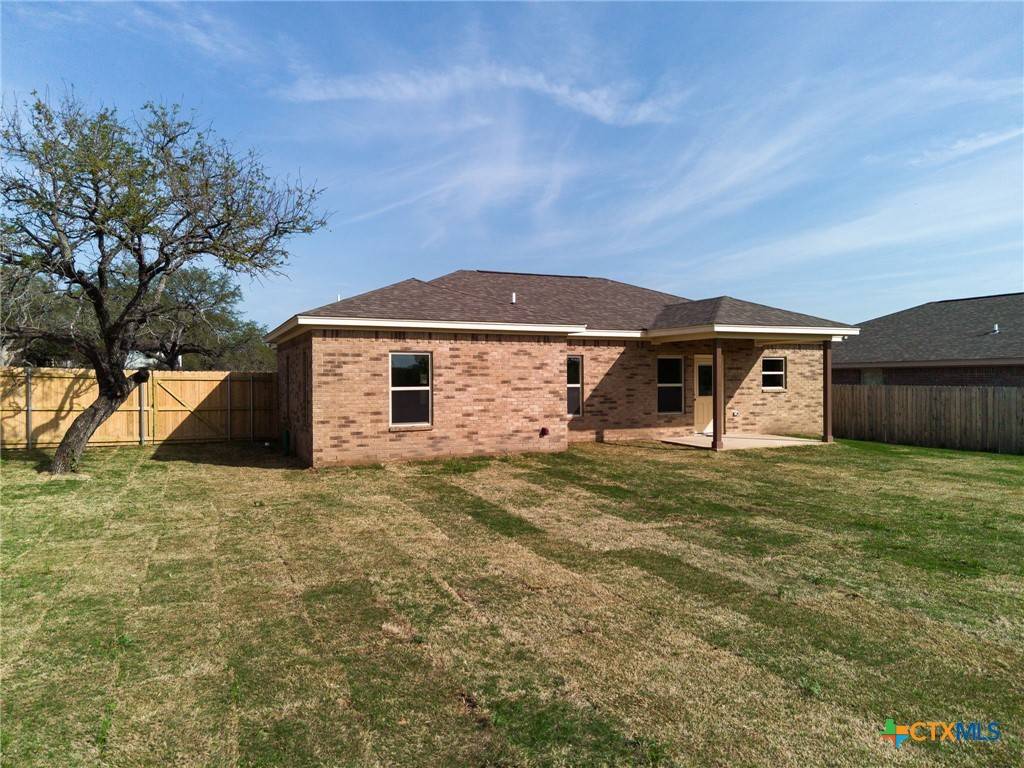 Lampasas, TX 76550,913 Blane CIR