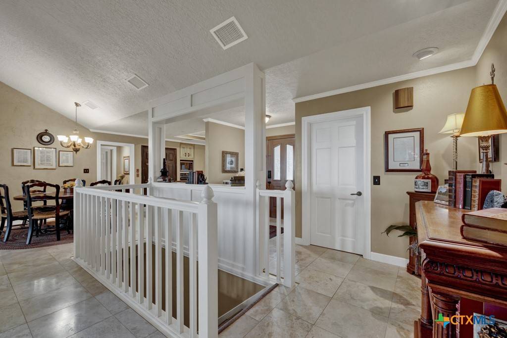 Canyon Lake, TX 78133,605 High Oaks RD