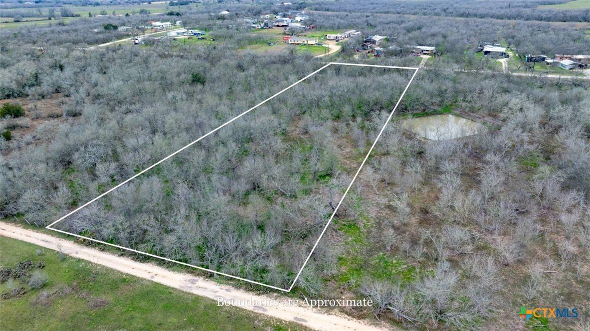 Luling, TX 78648,379 Union Hill RD