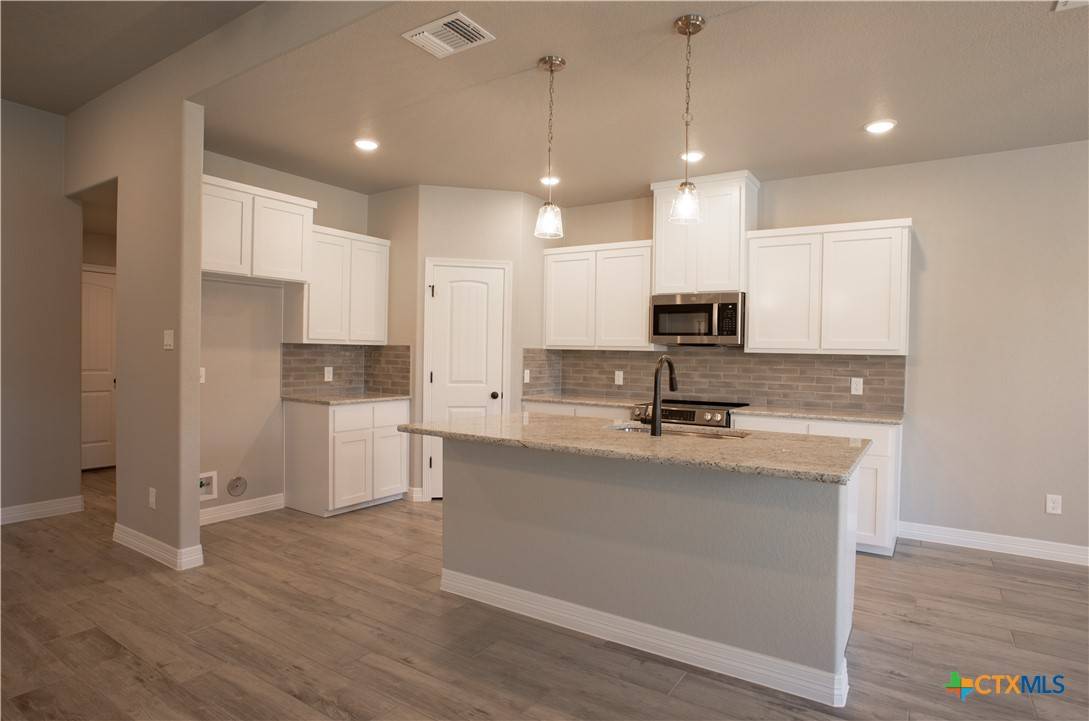 Belton, TX 76513,3217 Digby DR
