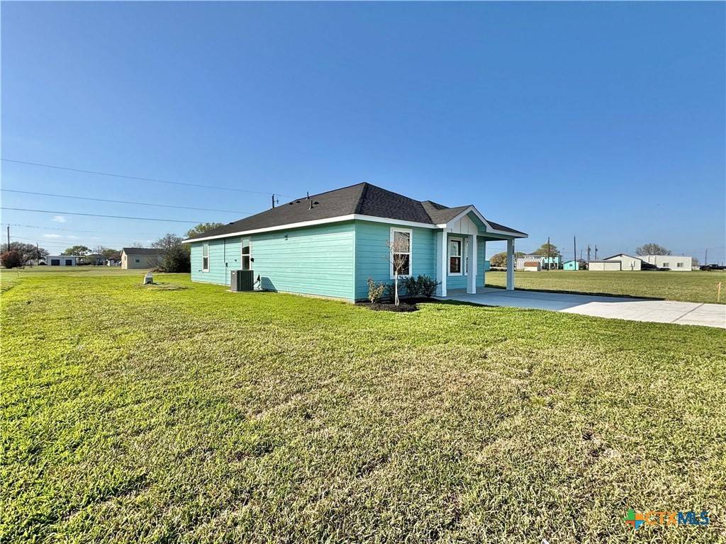 Palacios, TX 77465,288 Buckskin