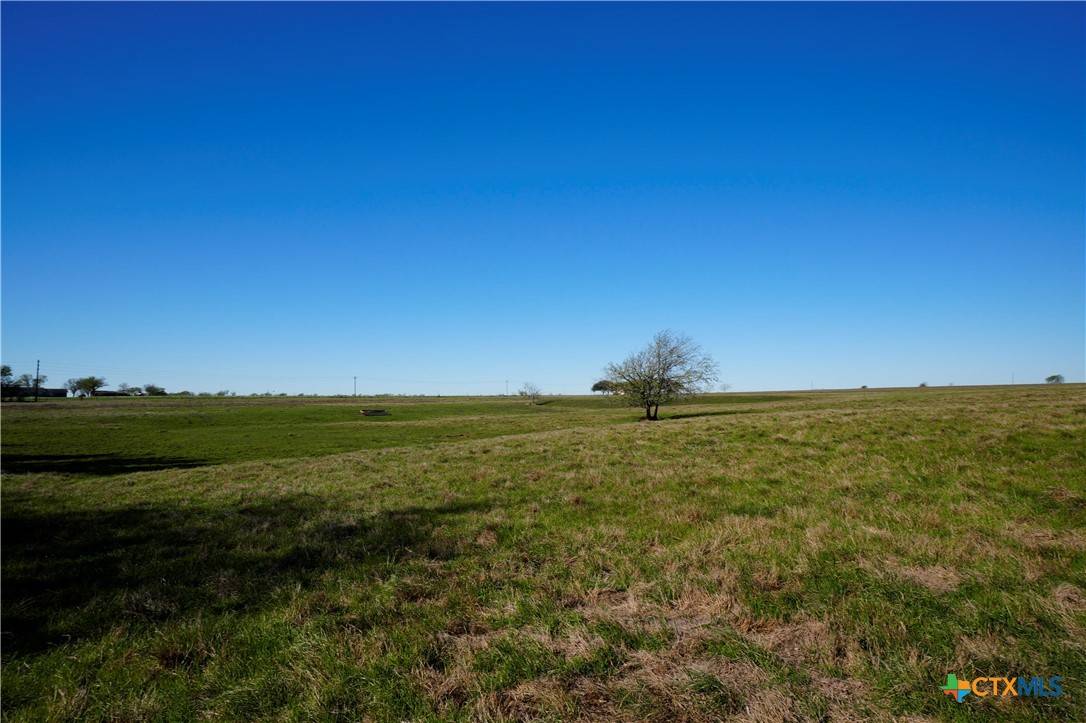 Schulenburg, TX 78956,TR 3 1011 FM 956