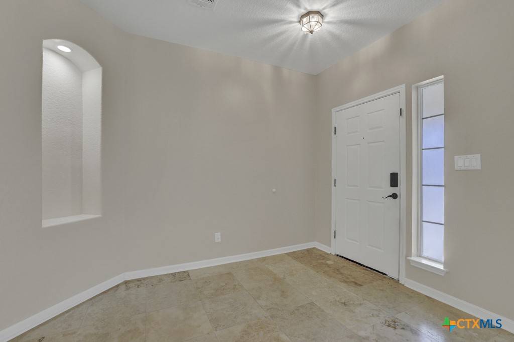 Cibolo, TX 78108,305 Brook Shadow