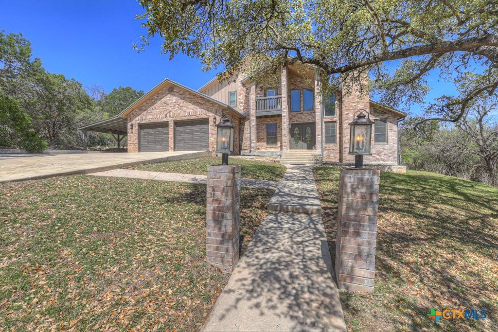 New Braunfels, TX 78130,7 Moss Rock DR