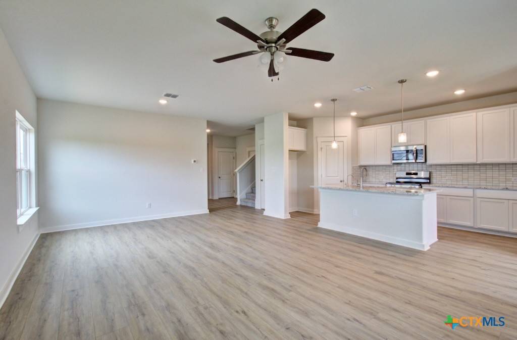 New Braunfels, TX 78130,3625 Meteor RD