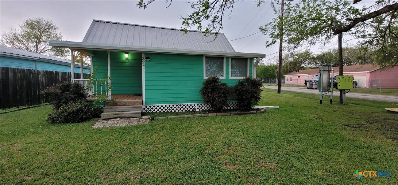 Seadrift, TX 77983,302 E Dallas AVE
