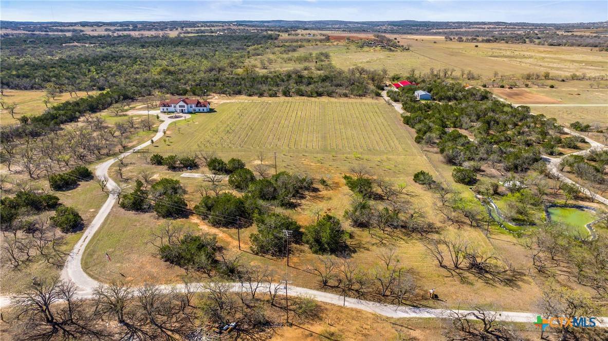Stonewall, TX 78671,400 Chateau Lane