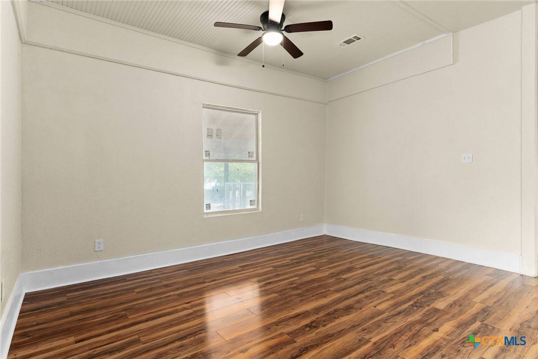 Temple, TX 76501,810 N 6th ST
