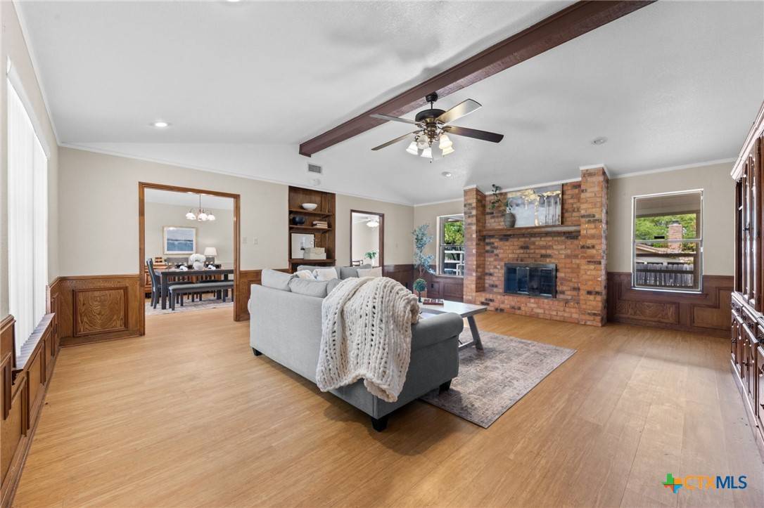Harker Heights, TX 76548,103 W Woodlawn DR