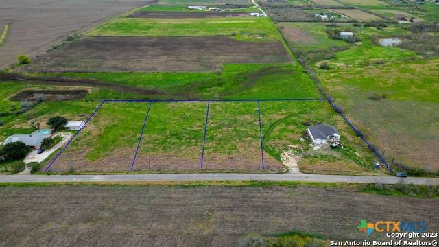 Seguin, TX 78155,2425 Partnership RD