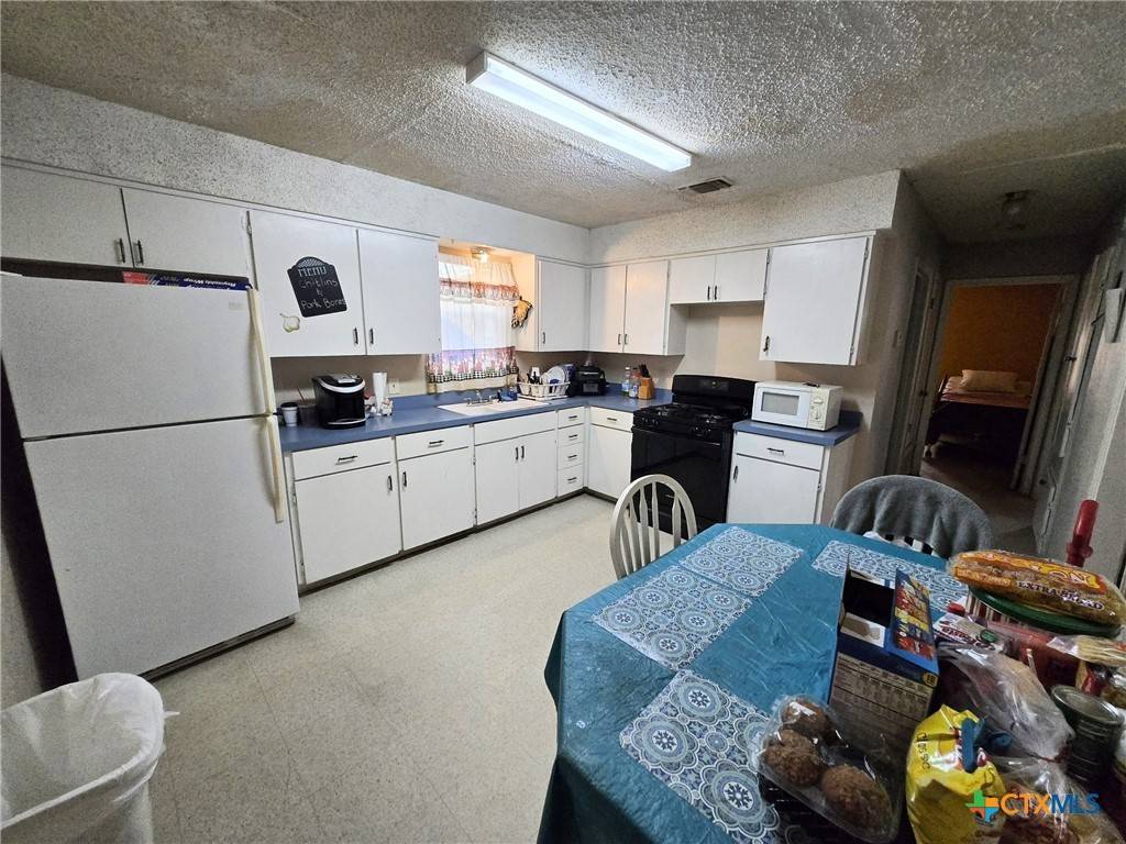 Seguin, TX 78155,718 San Antonio AVE #722