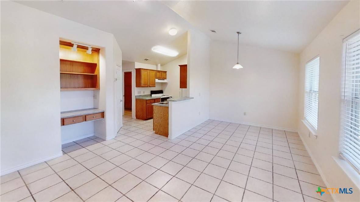 San Marcos, TX 78666,412 Burleson ST #103